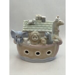 Precious Moments Noah's ark‎  figurine. Vintage 1992